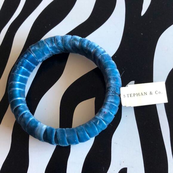 4 for $20 Stephan & Co. Blue Velvet Bangle - Picture 1 of 3